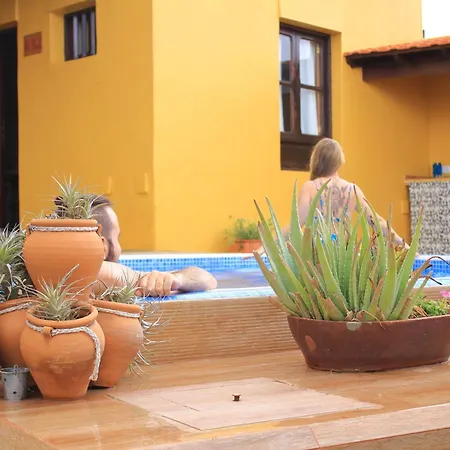 Mit Schwimmbad Nur Fuer Erwachsene By Interhome بيت للعطل *