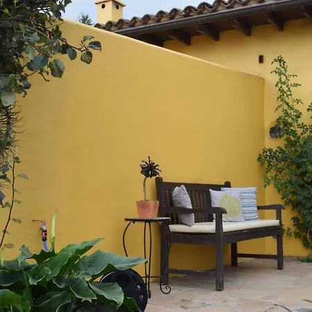 Mit Schwimmbad Nur Fuer Erwachsene By Interhome بيت للعطل *