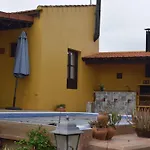 بيت للعطل Mit Schwimmbad Nur Fuer Erwachsene By Interhome